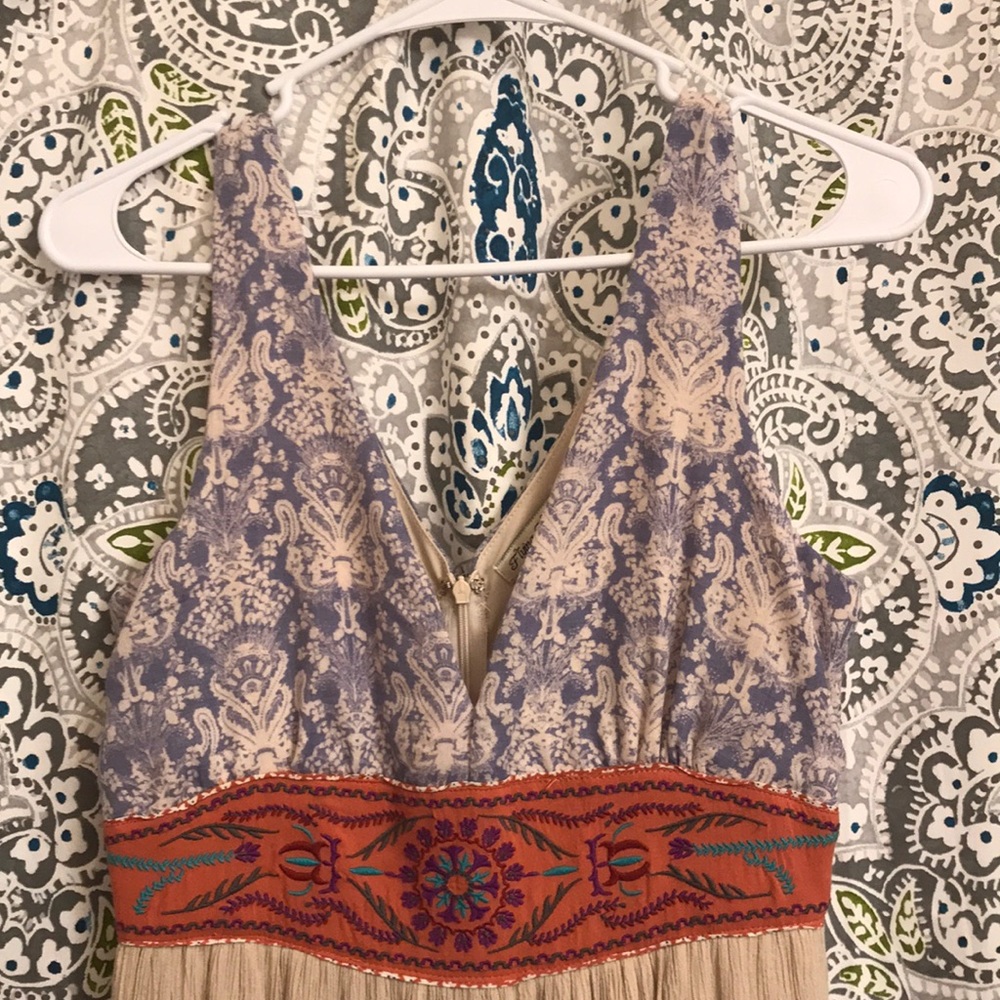 Flattering Spring/Summer Maxi Dress